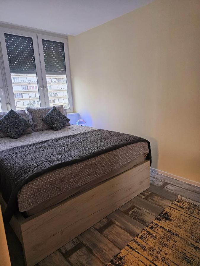 Апартаменты Urban Loft Шальготарьян Экстерьер фото