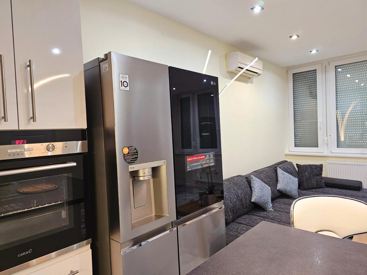 Апартаменты Urban Loft Шальготарьян Экстерьер фото